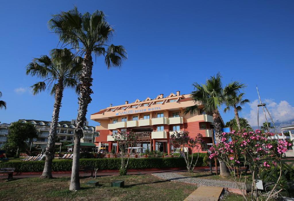 Hotel Valeri Beach
