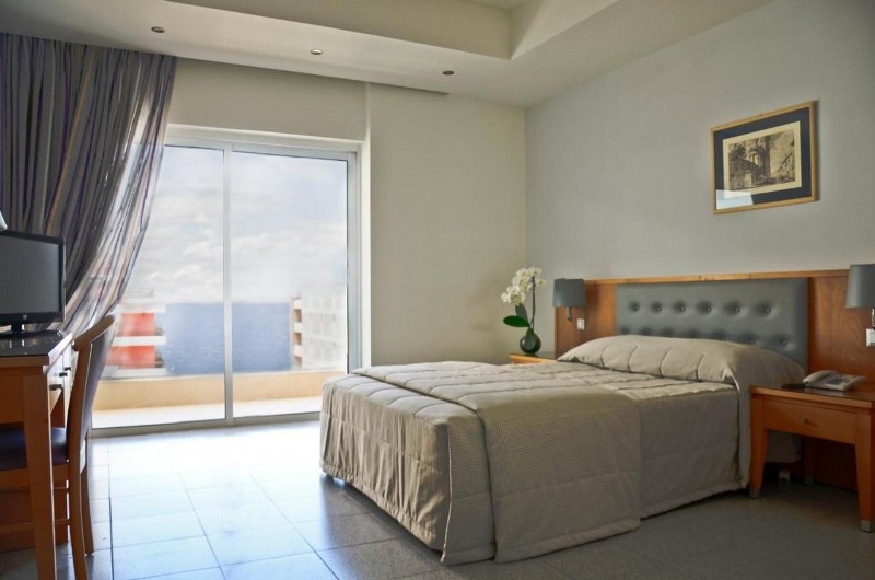 Hotel Athena