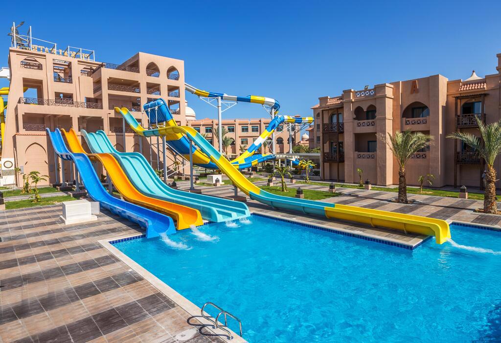 Pickalbatros Aqua Park Resort
