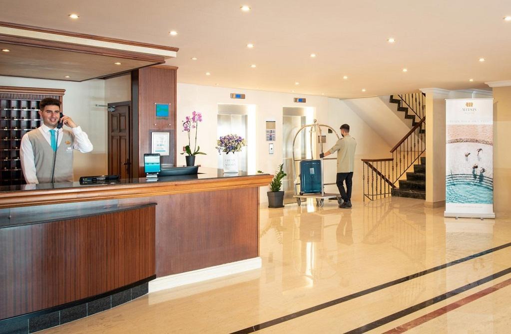 Mitsis Petit Palais Hotel
