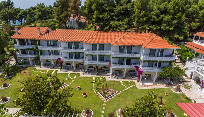 Porfi Beach Hotel