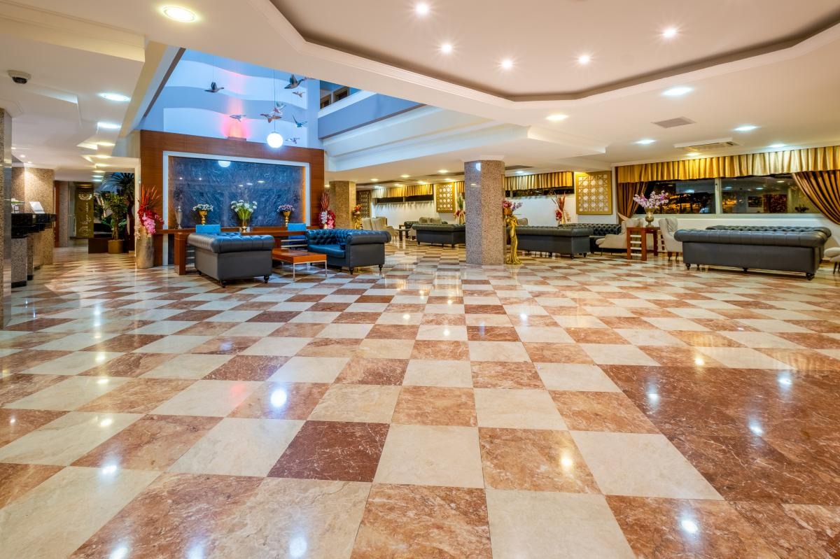 Fame Beach Hotel