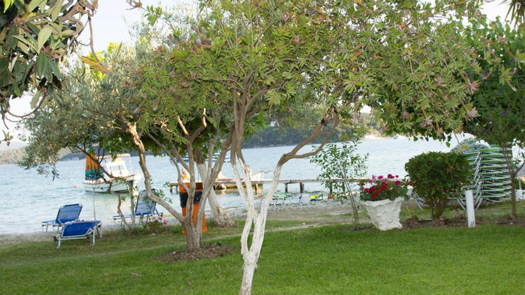 Akrogiali Studios 