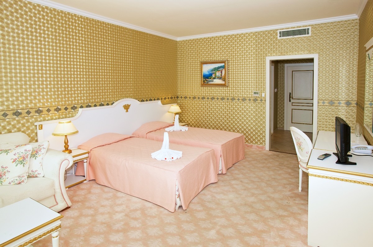 Planeta Hotel and Aquapark