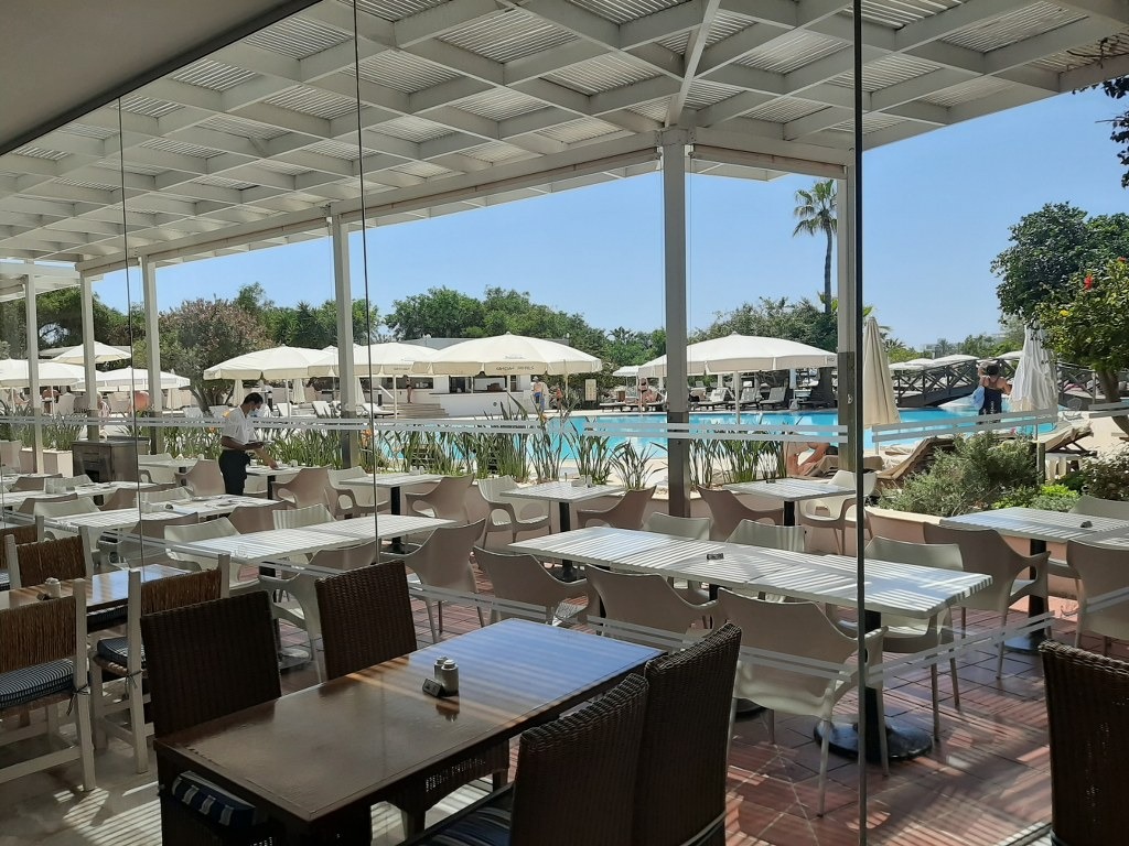Hotel Grecian Bay