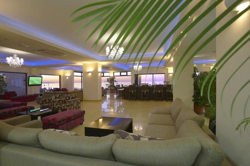 Hotel Atlantis Beach
