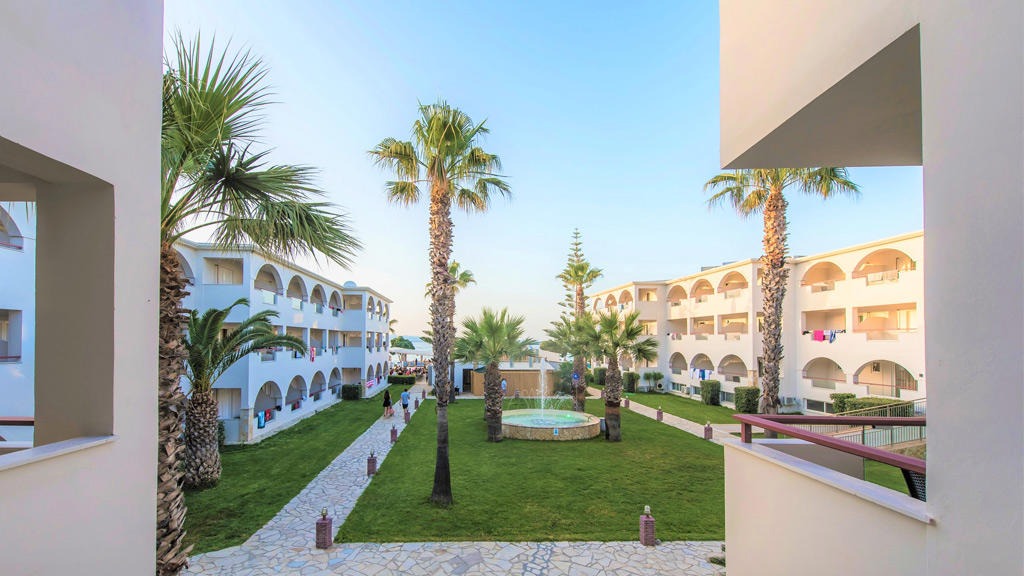 Alykanas Grand Beach Hotel