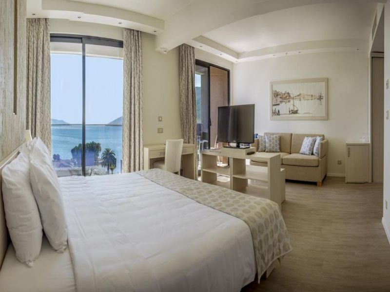 Hotel Palmon Bay
