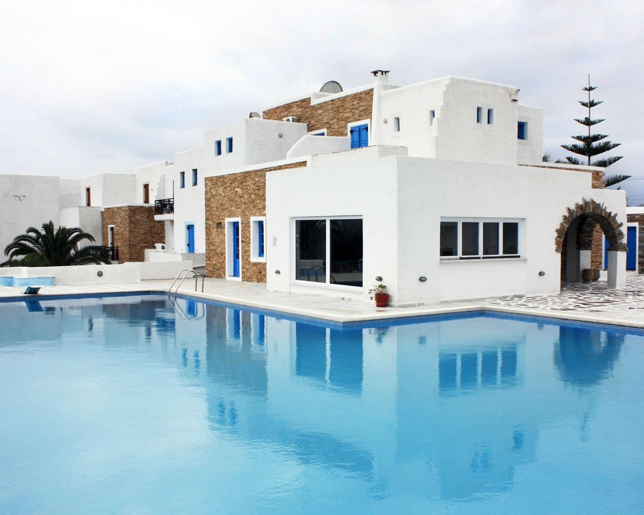 Naxos Holidays Hotel