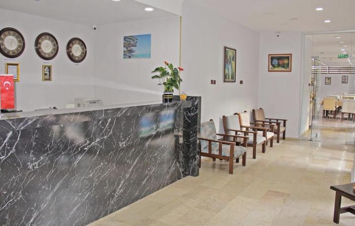 Yaman Life Hotel