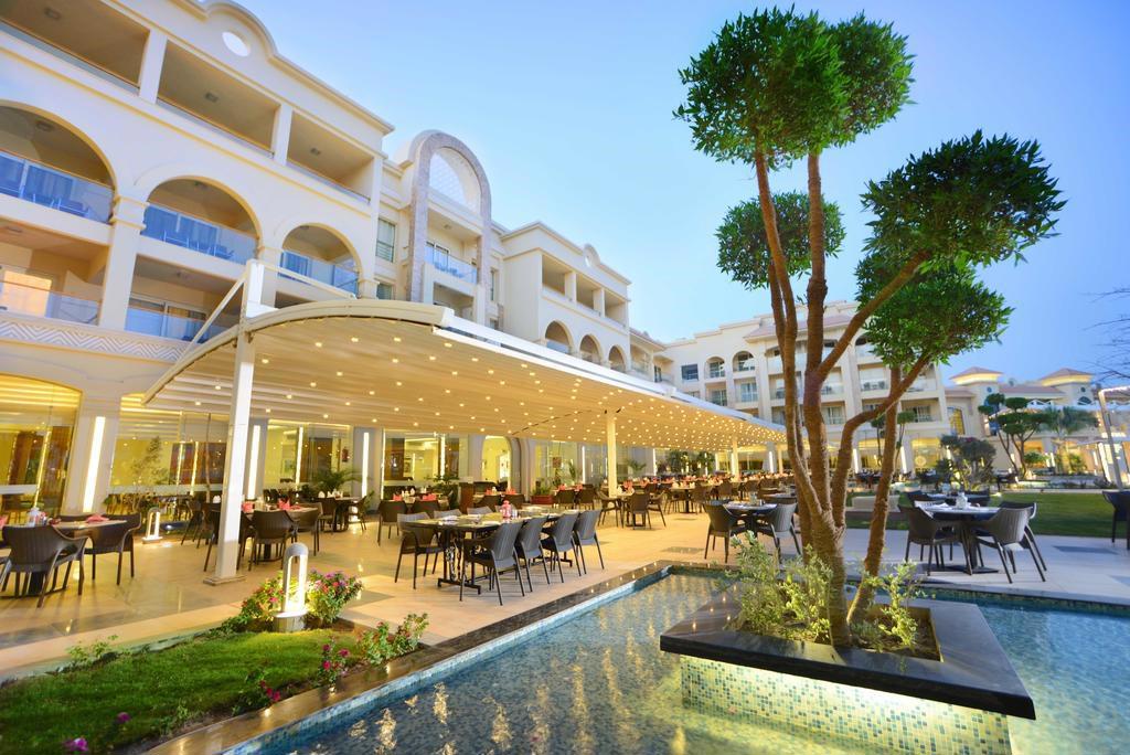 Hotel Pickalbatros White Beach Resort