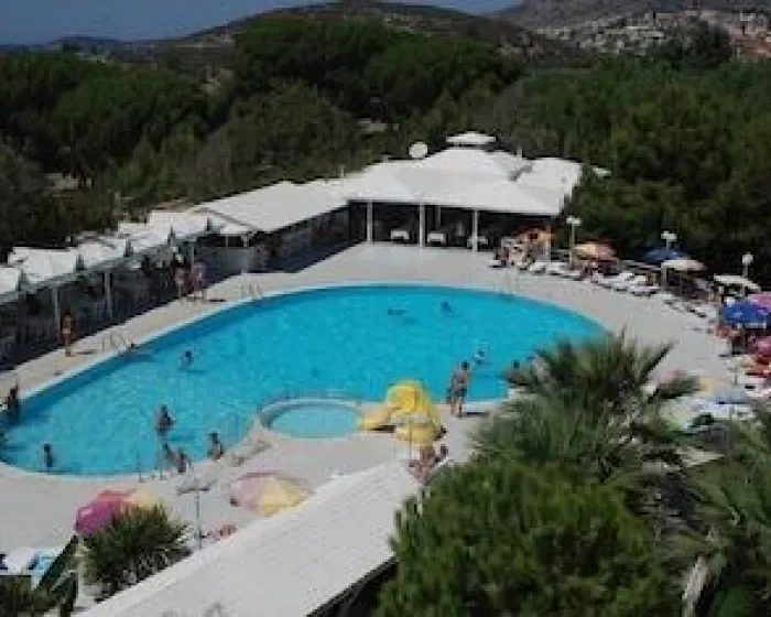 Hotel Flora Suites 