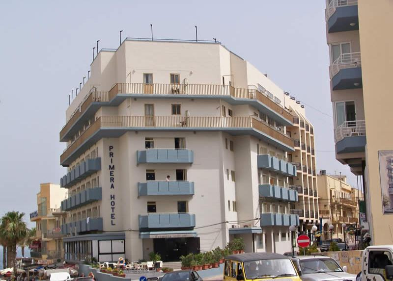 Primera Hotel
