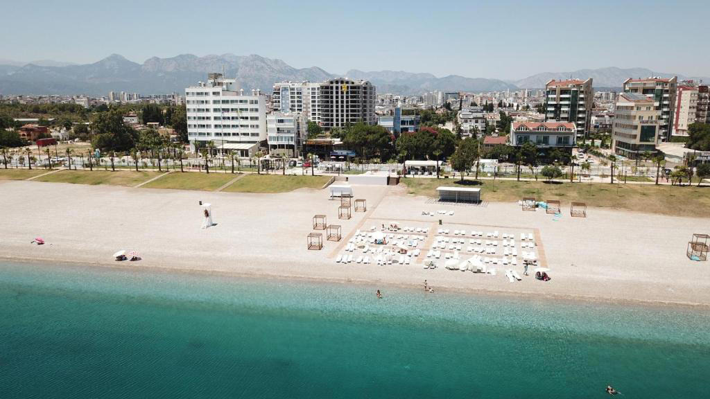 Acropol Beach Hotel