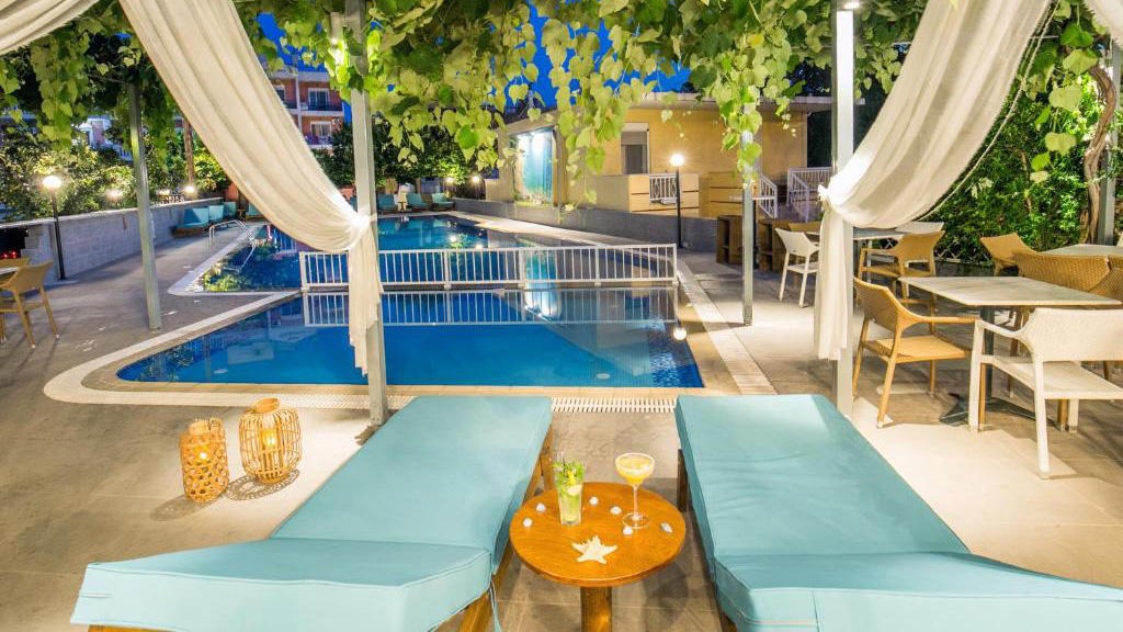 Thalassies Nouveau Hotel