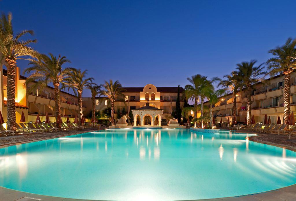 Hotel Napa Plaza