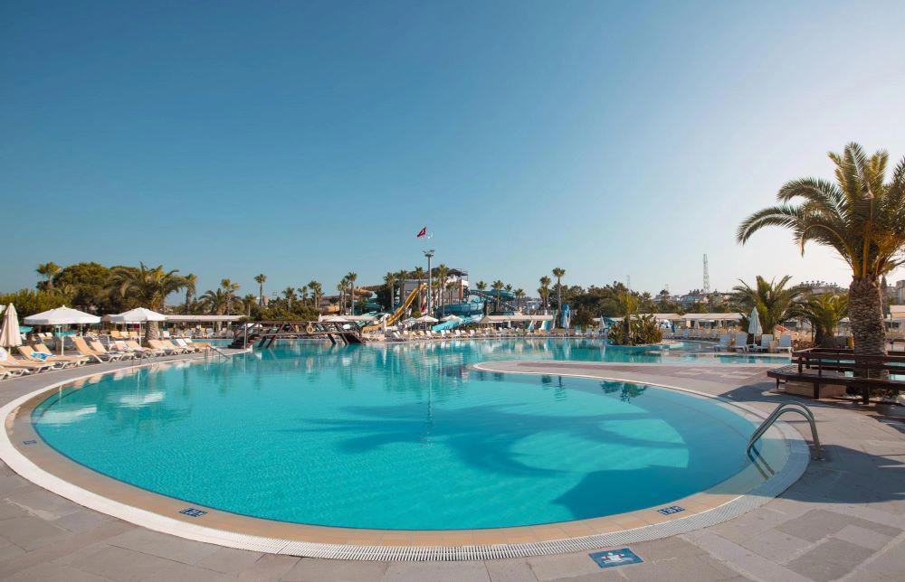 Club Hotel Turan Prince World