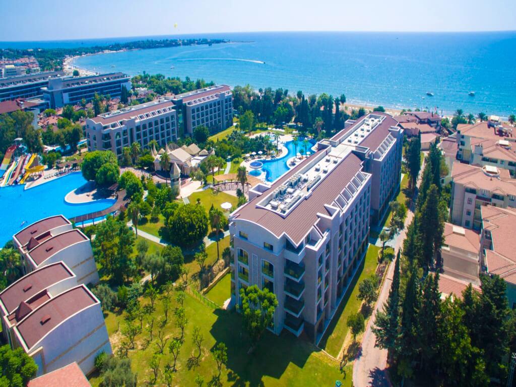 Horus Paradise Luxury Resort
