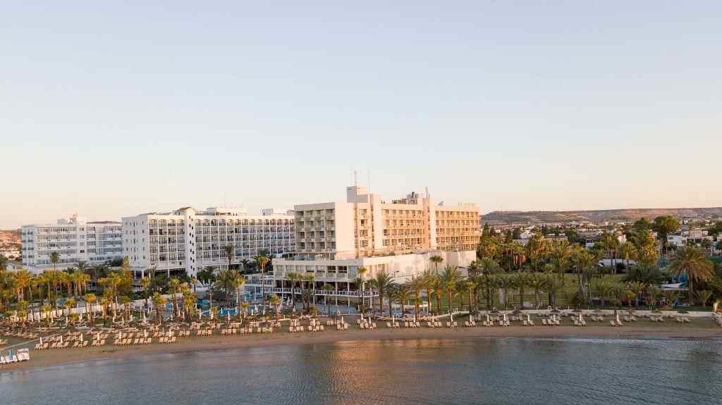 Hotel Golden Bay 