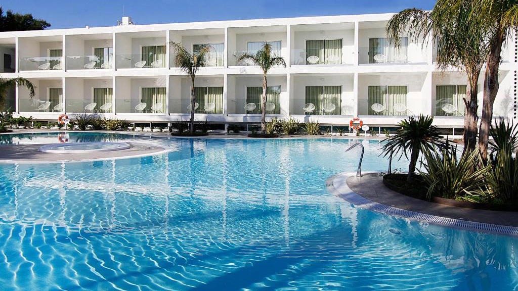 BG Caballero Hotel