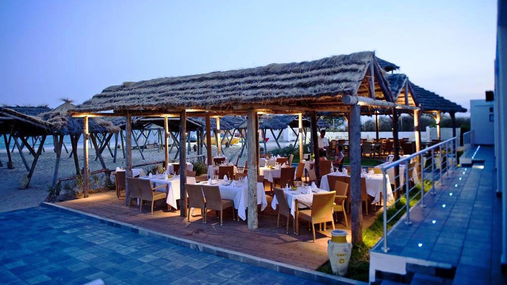 Orangers Beach Resort & Bungalows