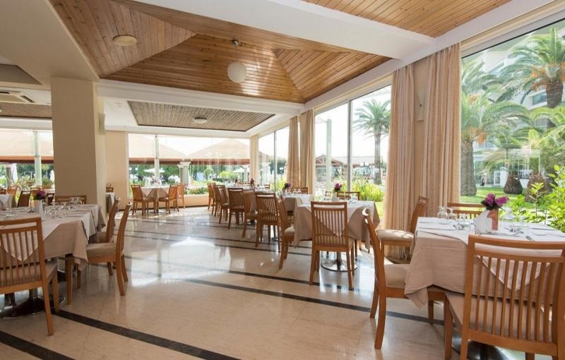 Hotel Apollo Beach