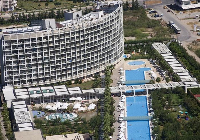 Crystal Centro Resort