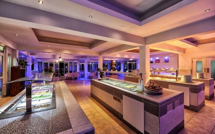 Hotel Piere Anne Beach