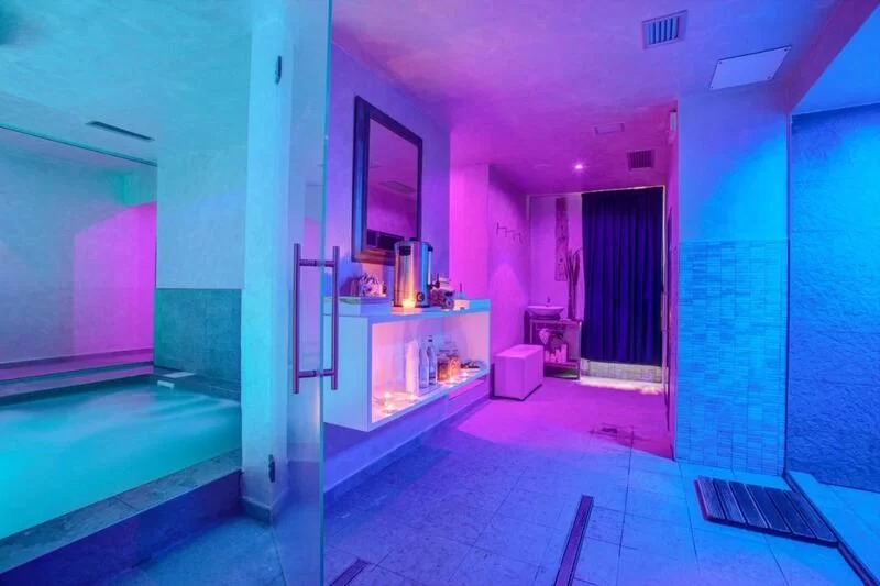 Hotel Ferreti Beach