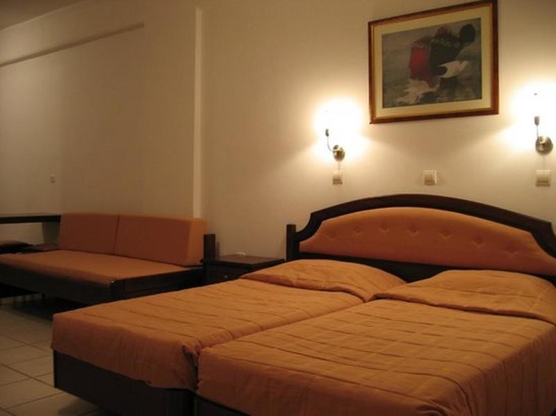 Giannoulaki Hotel