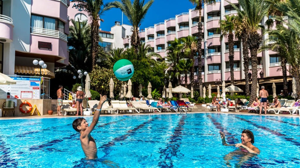 Aqua Hotel