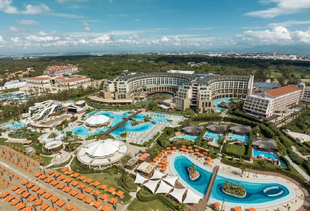 Kaya Palazzo Golf Resort