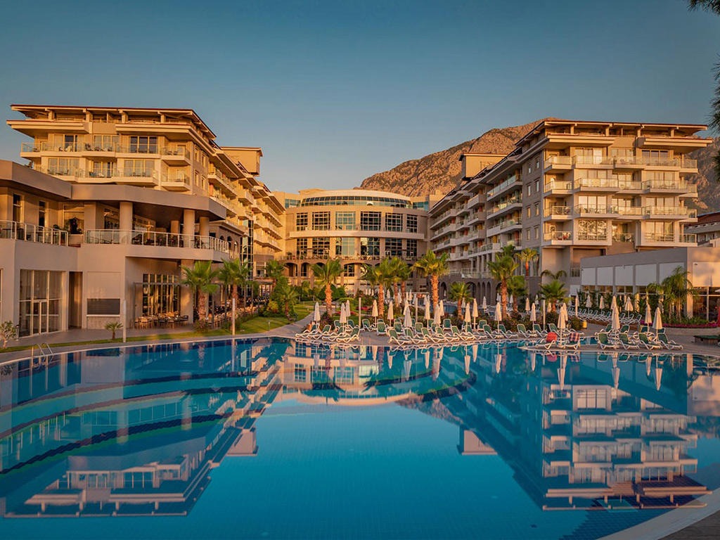 Akra Kemer ex Kemer Barut