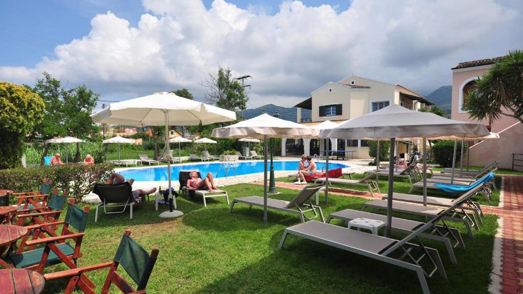 Acharavi Garden Hotel