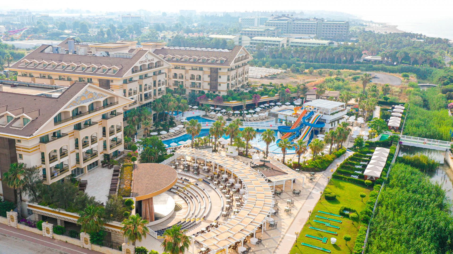 Hotel Crystal Palace Luxury Resort
