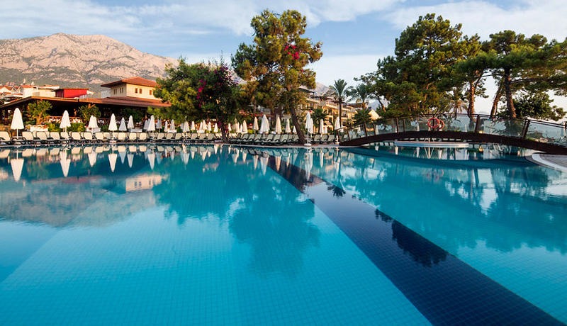 Crystal Aura Beach Resort & Spa