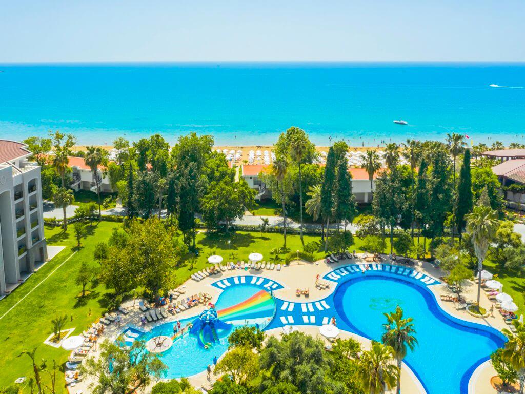 Horus Paradise Luxury Resort