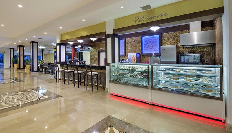 Crystal Aura Beach Resort & Spa