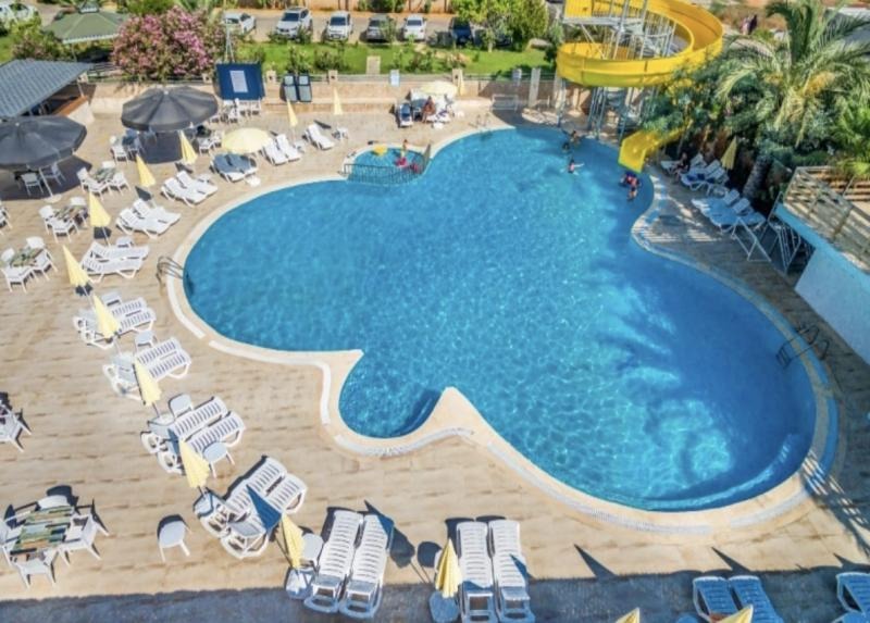 Arsi Blue Beach Hotel