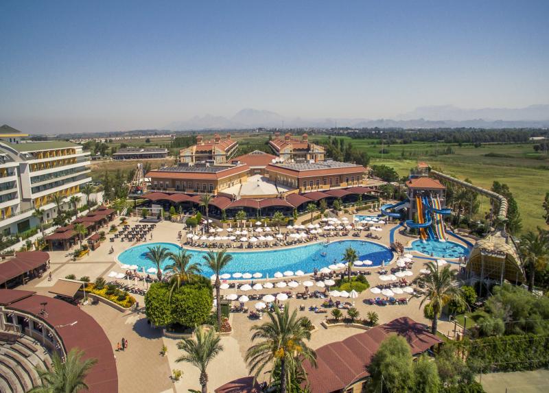 Crystal Paraiso Verde Resort and Spa