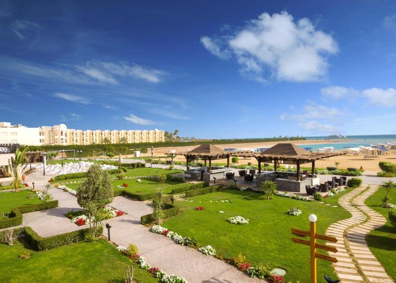 Gravity Hotel & Aqua Park