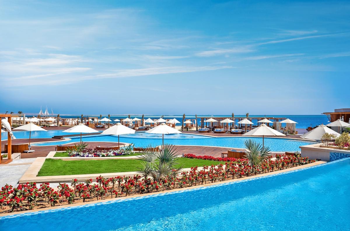 Rixos Premium Magawish Suites & Villas