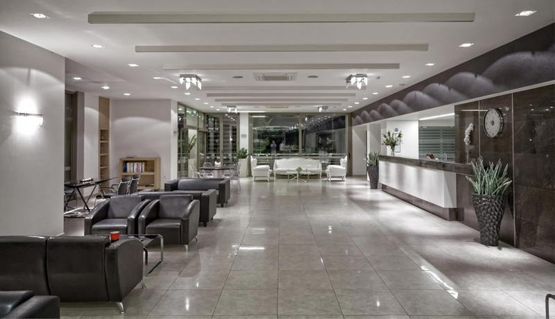 Lagomandra Hotel