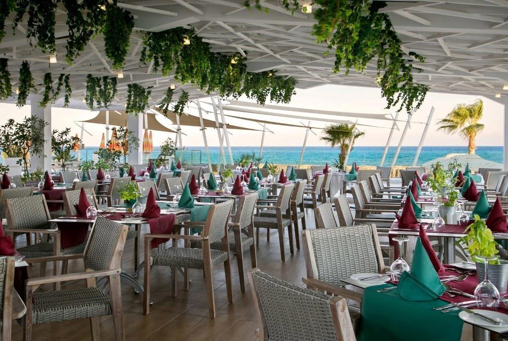 Hotel Asterias Beach