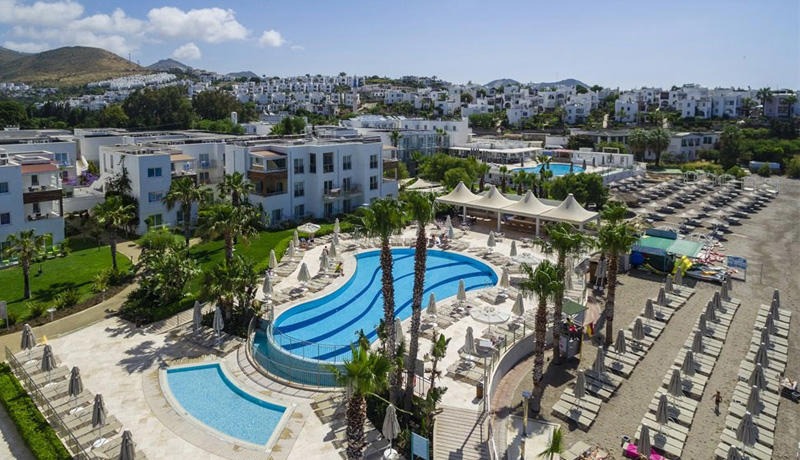 Armonia Holiday Village and Spa