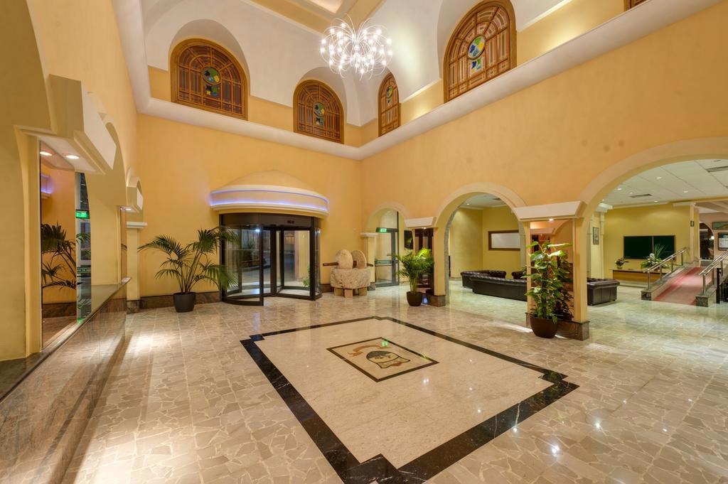 Paradise Bay Resort