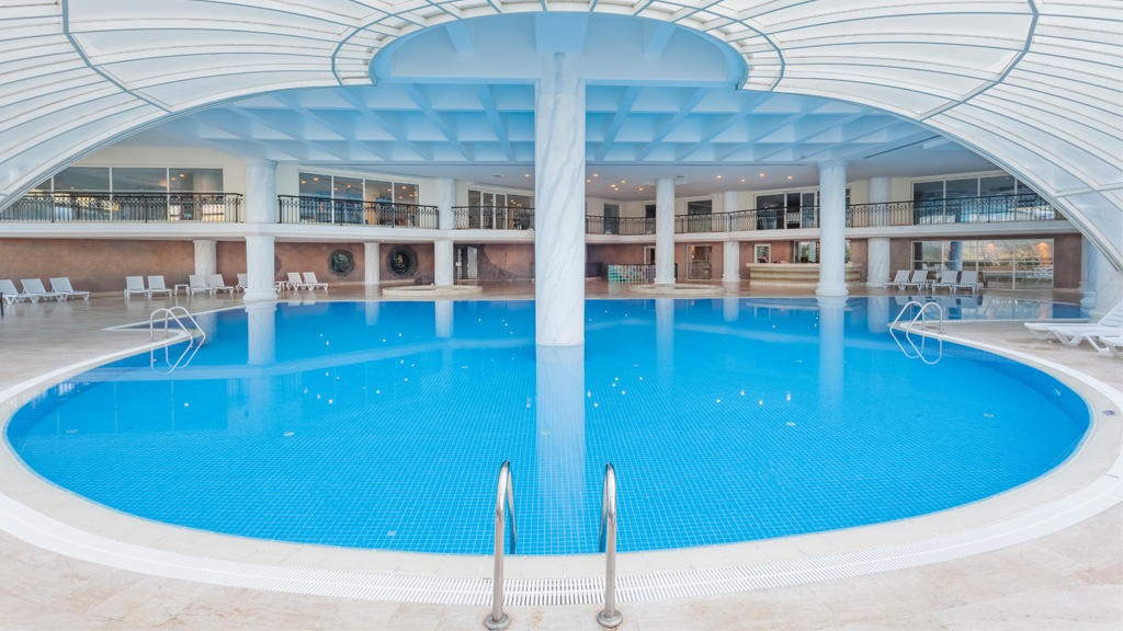 Starlight Resort Hotel