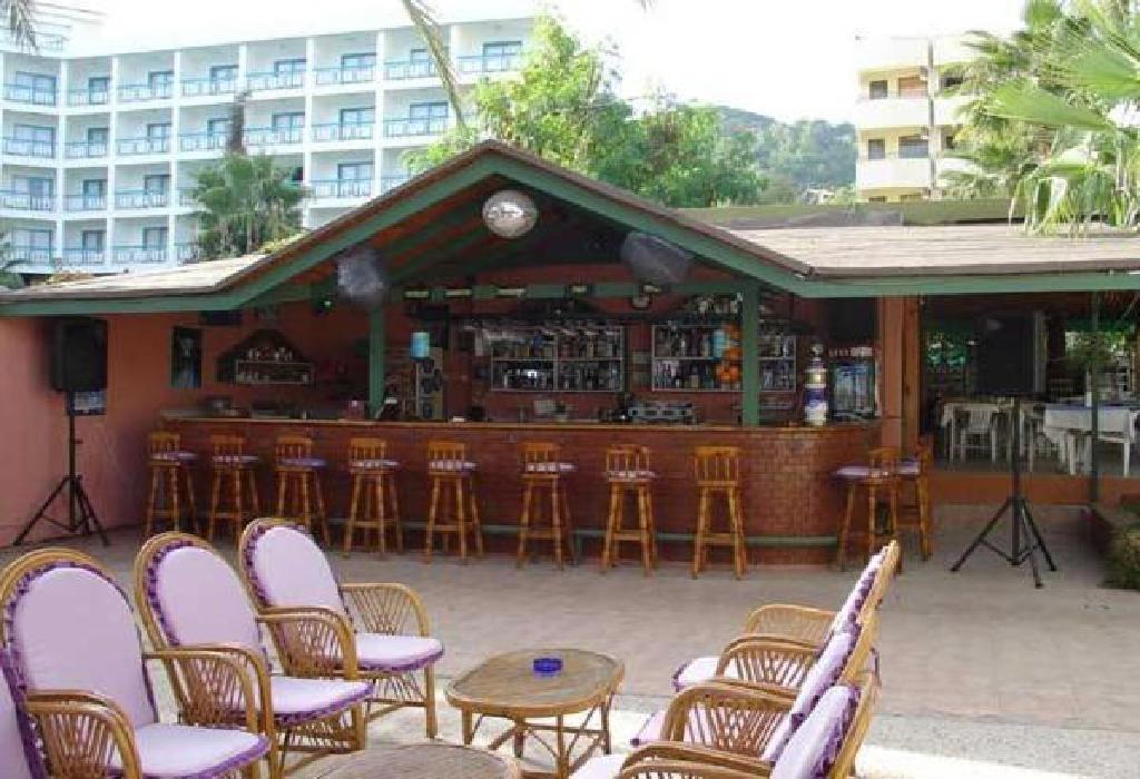 Hotel Amos