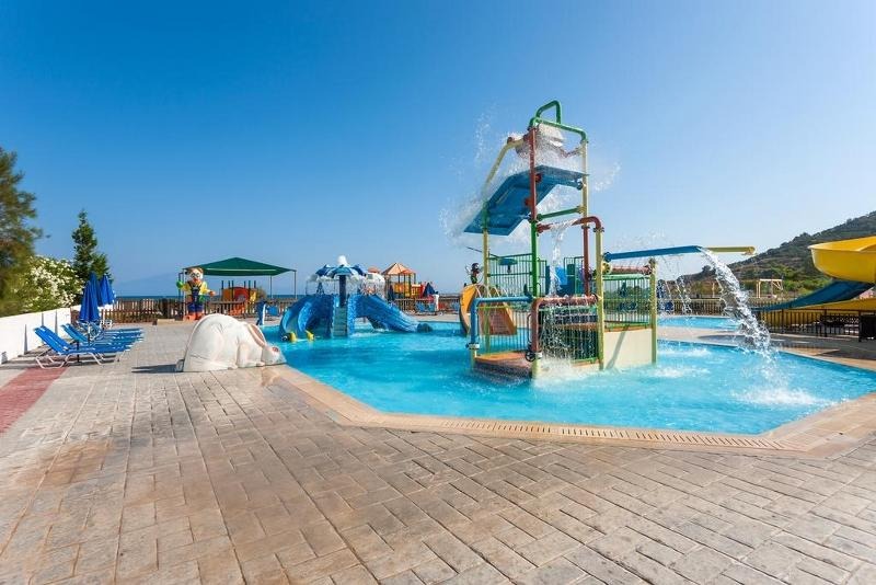 Hotel Alykanas Village