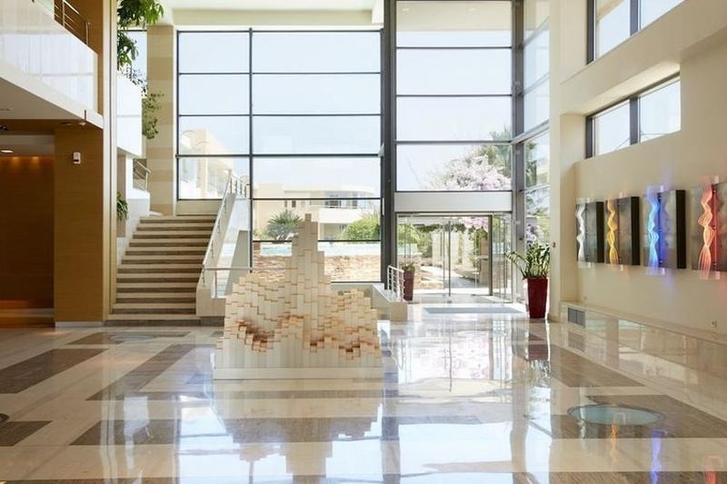 Hotel Minoa Palace